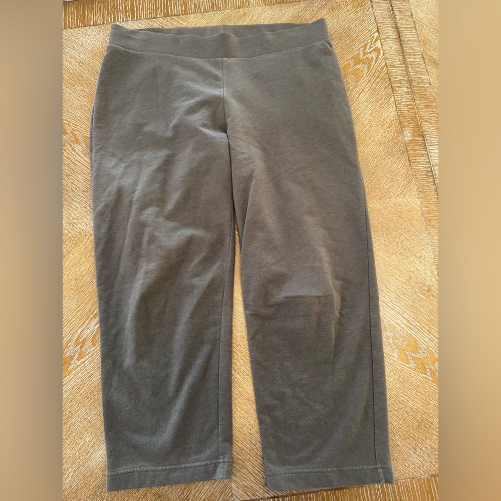 J JILL Purejill Gray Slim Leg Cropped Pants Med Waist 34” Inseam23” Mid Rise